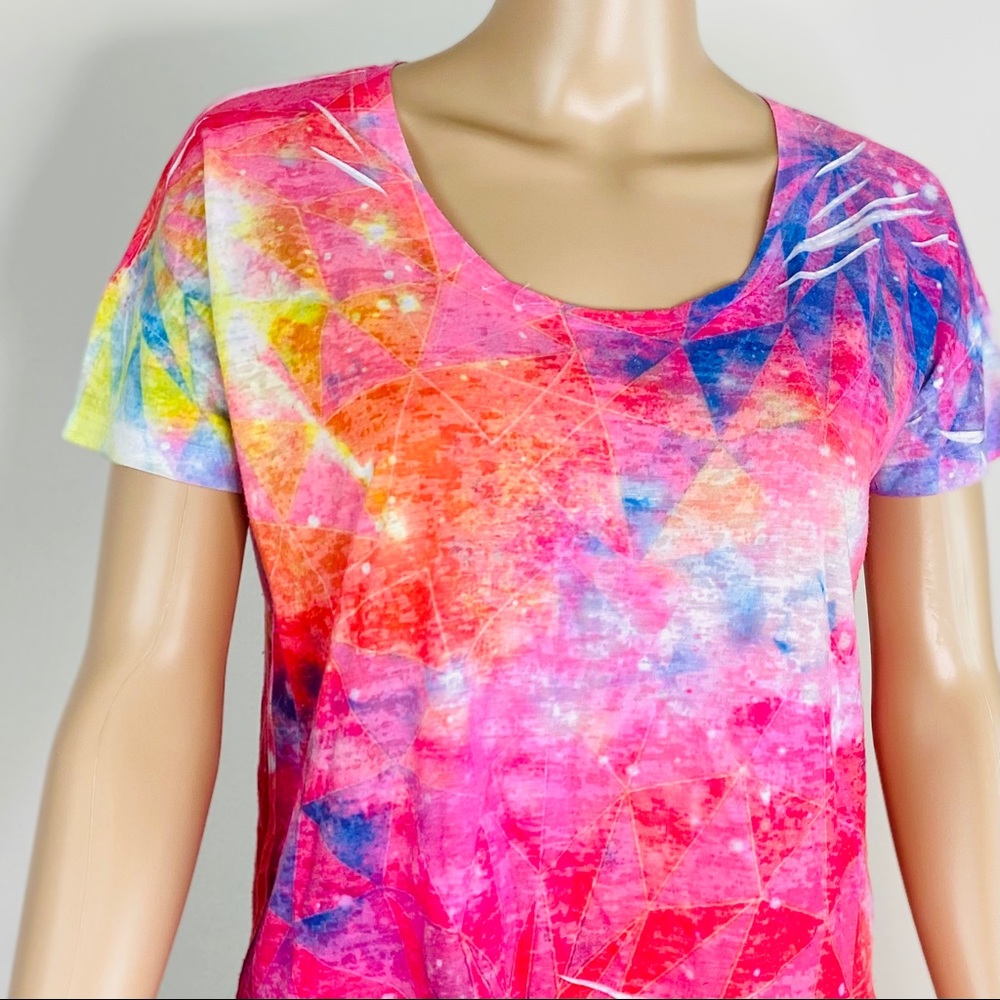 Delia’s Colorful Top - Picture 2 of 5